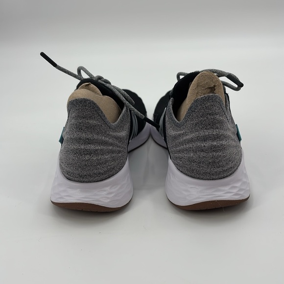 New Balance Women's Black and Gray Running Shoes - Picture 7 of 13